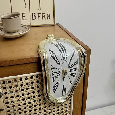 2024 New Novel Surreal Melting Distorted Wall Clocks Surrealist Salvador Dali Style Wall Watch Decoration Gift Home Garden